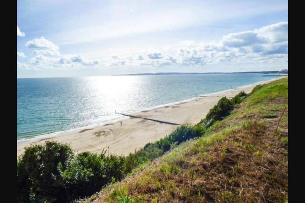 Spacious Southbourne Flat Sleeps 5 Perfect For Families And Groups Apartment Bournemouth